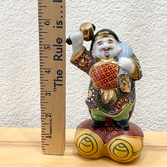 Vintage Kutani Daikoku God Of Fortune & Wealth Guardian of Farmers 6” Figurine - Picture 3 of 11
